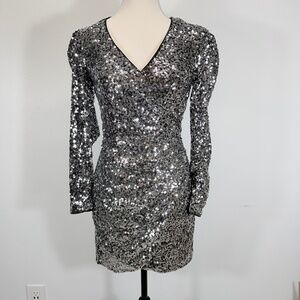 Bardot Long Sleeve Silver Sequin Faux Wrap Date Night Formal Event Dress 4‎ XS